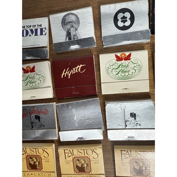 Vintage Hyatt Regency Dallas At Reunion Matchbooks Fausto's Antares Top of Dome - Picture 6 of 10